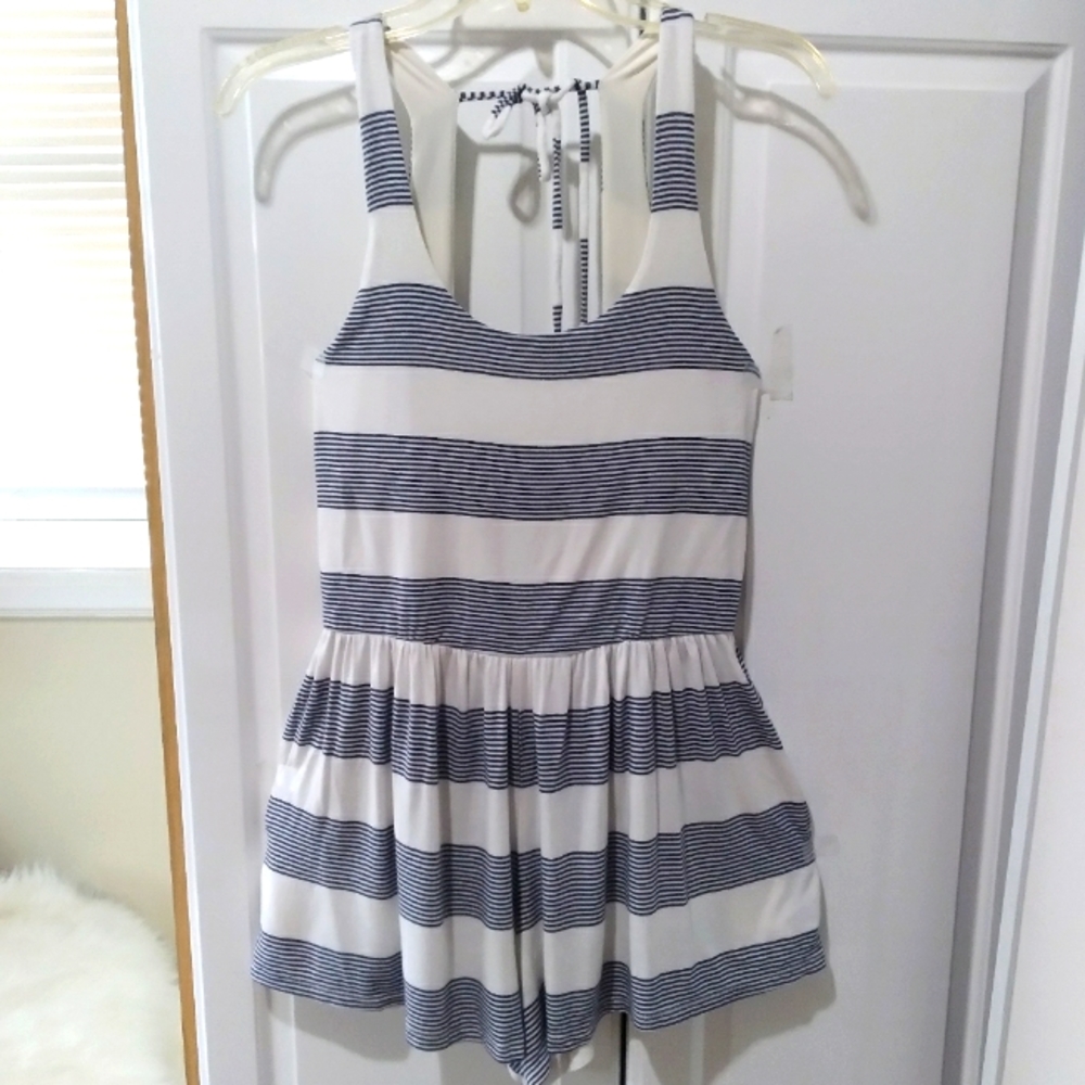 Splendid Women's Fresh Prints Navy White Romper Sz S